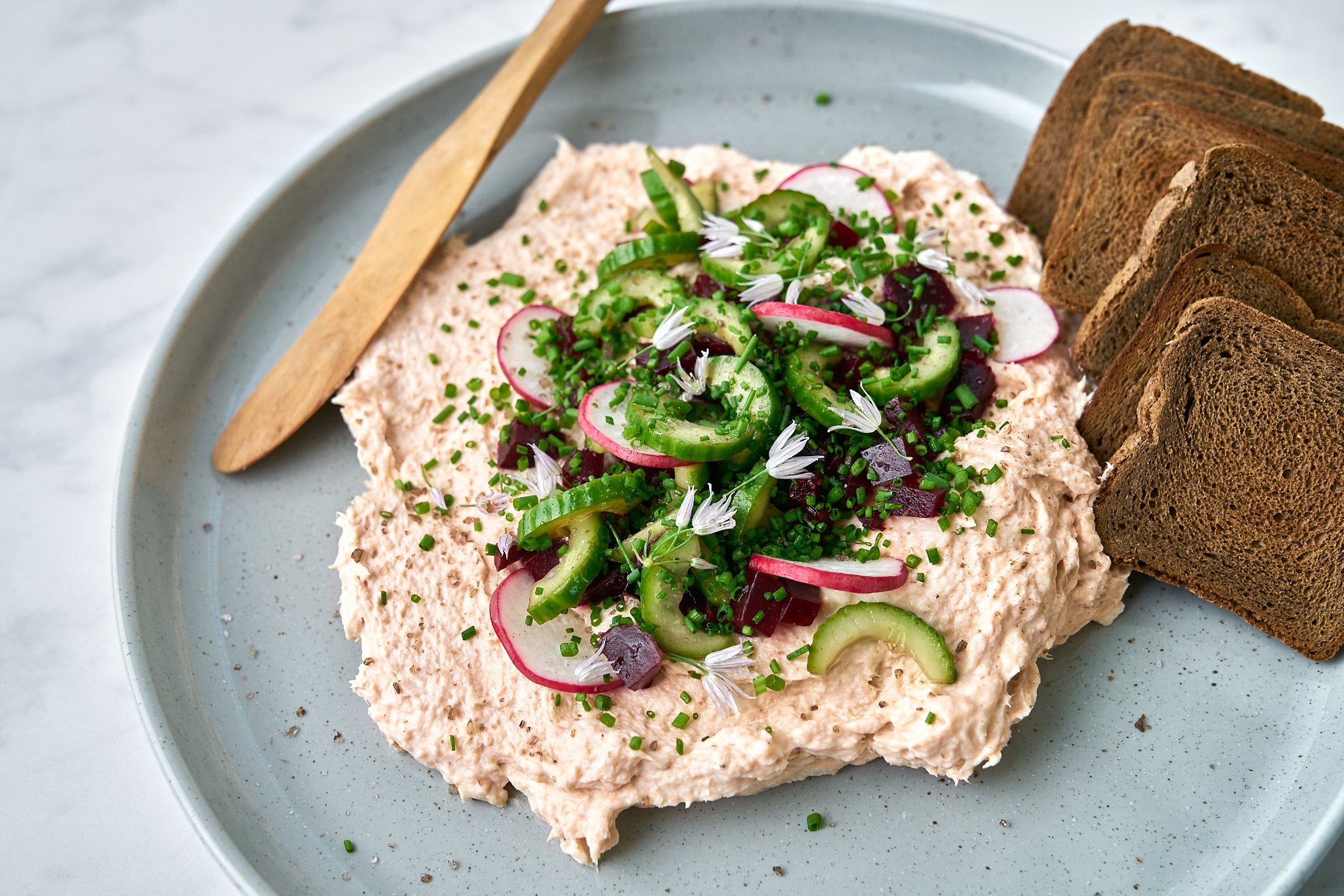 Tinned Smoked Salmon (Ship)